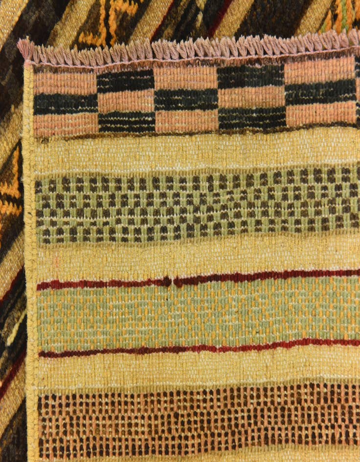 Detail image of  3' 4 x 4' 10  Hand Knotted Modern Ziegler Rug