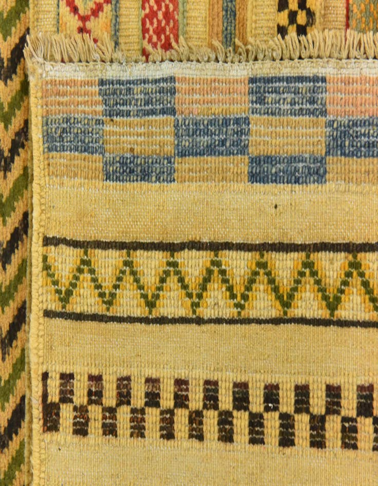 Detail image of  3' 2 x 5'  Hand Knotted Modern Ziegler Rug