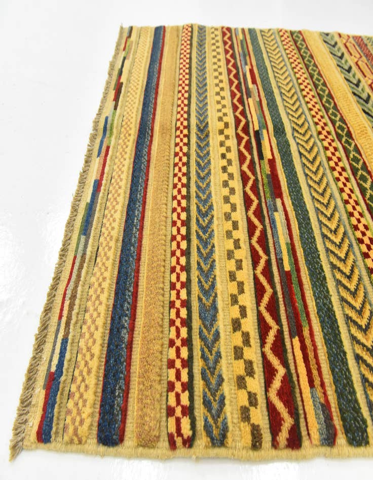 Detail image of  2' 9 x 4'  Hand Knotted Modern Ziegler Rug