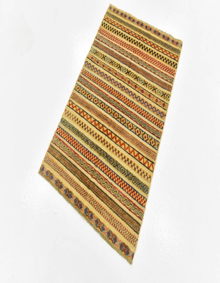 Detail image of  2' 8 x 4'  Hand Knotted Modern Ziegler Rug