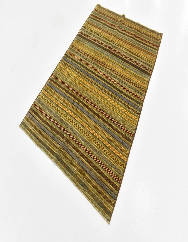 Detail image of  4' 1 x 5' 11  Hand Knotted Modern Ziegler Rug