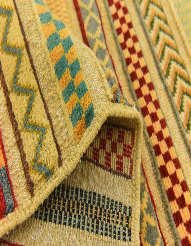 Detail image of  4' x 5' 10  Hand Knotted Modern Ziegler Rug