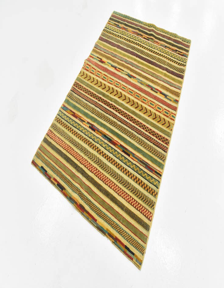 Detail image of  4' x 5' 10  Hand Knotted Modern Ziegler Rug