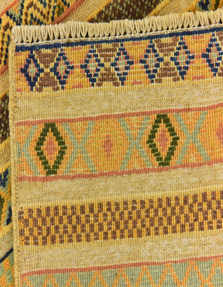 Detail image of  3' 10 x 6' 1  Hand Knotted Modern Ziegler Rug