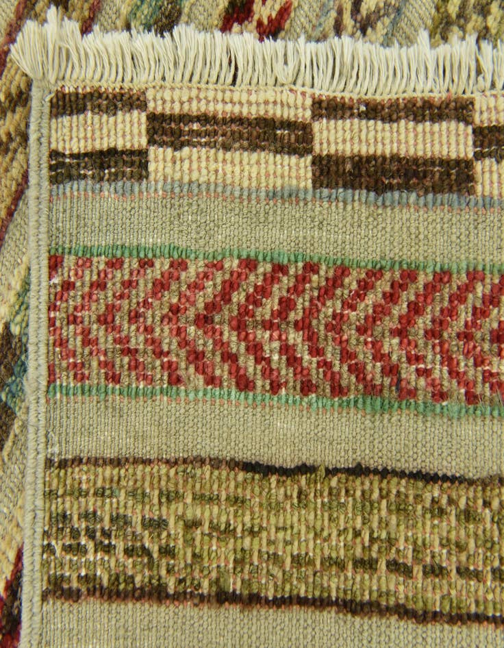 Detail image of  5' 1 x 7' 8  Hand Knotted Modern Ziegler Oriental Rug