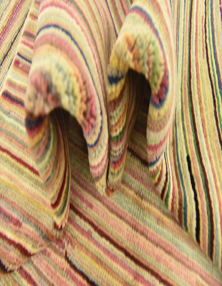 Detail image of  4' 11 x 6' 6  Hand Knotted Modern Ziegler Rug