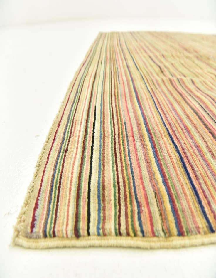 Detail image of  4' 11 x 6' 6  Hand Knotted Modern Ziegler Rug