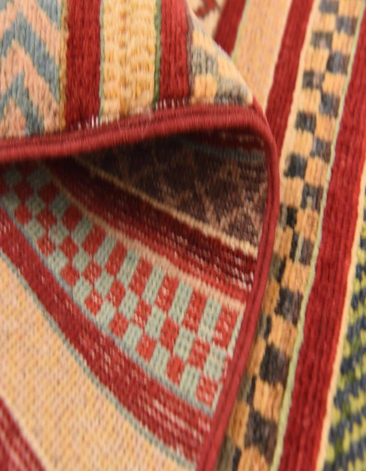 Detail image of  2' 9 x 4' 3  Hand Knotted Modern Ziegler Rug