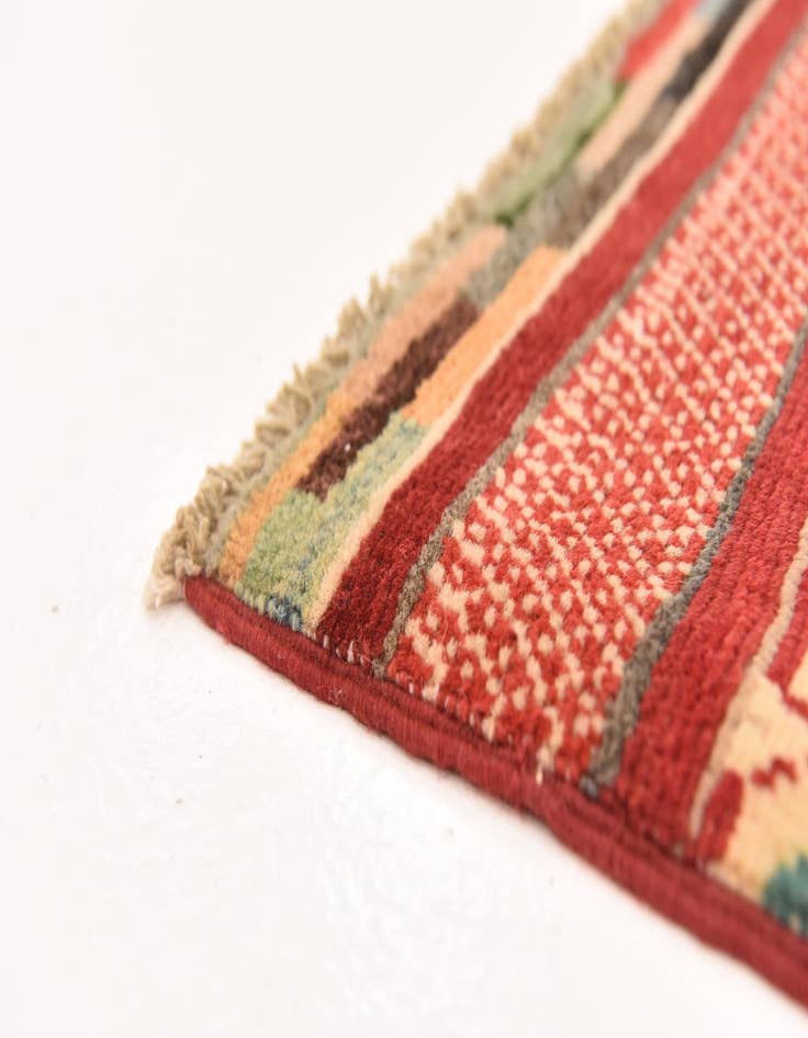 Detail image of  2' 9 x 4' 3  Hand Knotted Modern Ziegler Rug