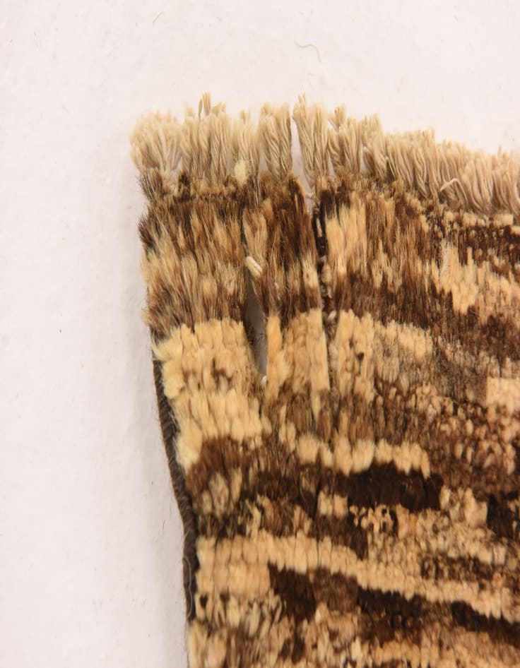 Detail image of  6' 1 x 9'  Hand Knotted Modern Ziegler Rug