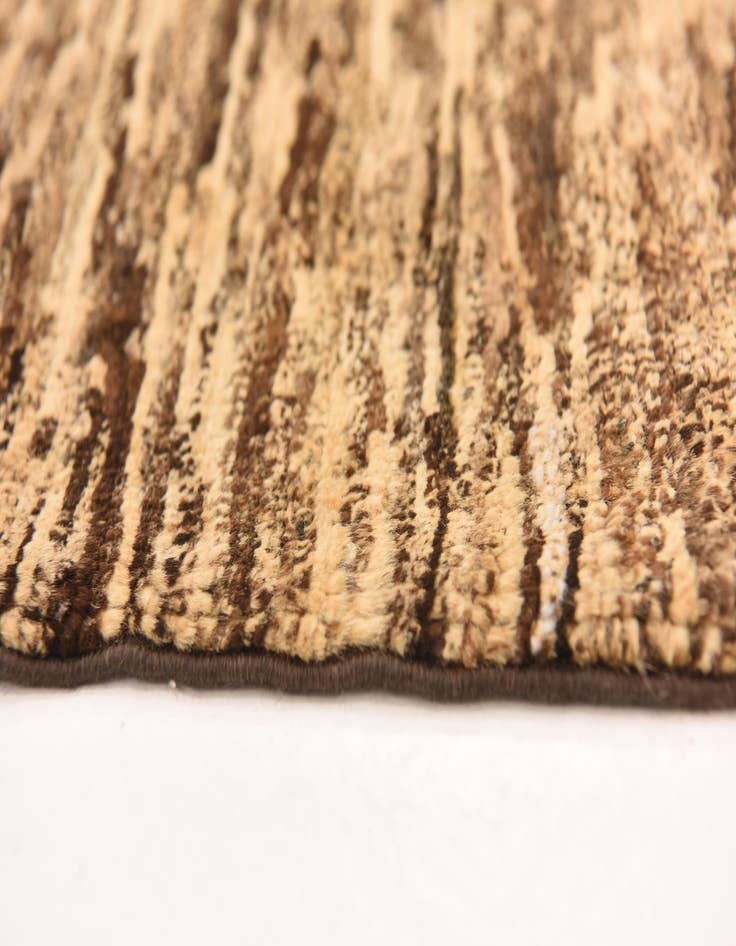 Detail image of  6' 1 x 9'  Hand Knotted Modern Ziegler Rug