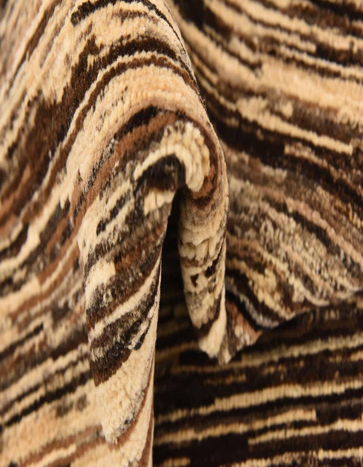 Detail image of  8' 3 x 9' 6  Hand Knotted Modern Ziegler Rug