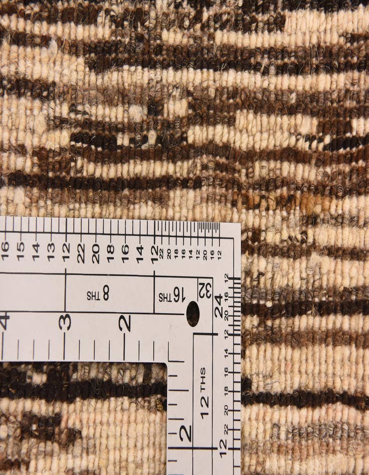 Detail image of  8' 3 x 9' 6  Hand Knotted Modern Ziegler Rug