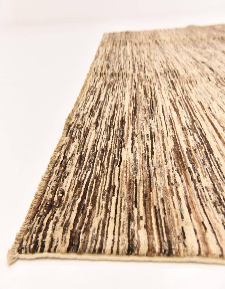 Detail image of  8' 3 x 9' 6  Hand Knotted Modern Ziegler Rug