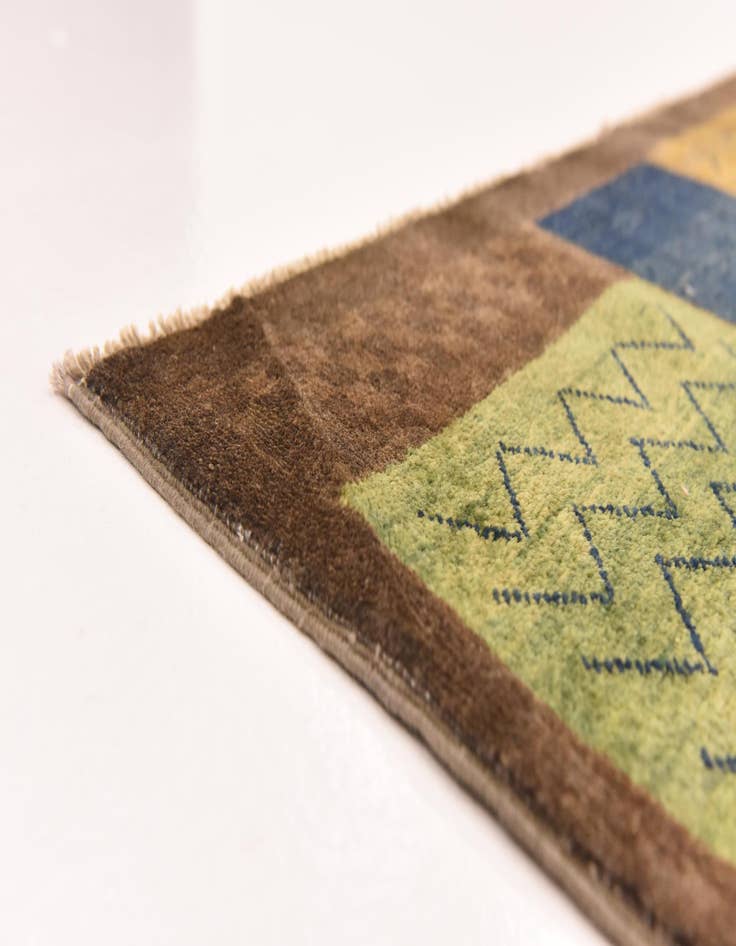 Detail image of  6' 5 x 9' 6  Hand Knotted Modern Ziegler Rug