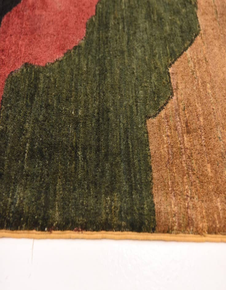 Detail image of  5' 10 x 7' 6  Hand Knotted Modern Ziegler Rug
