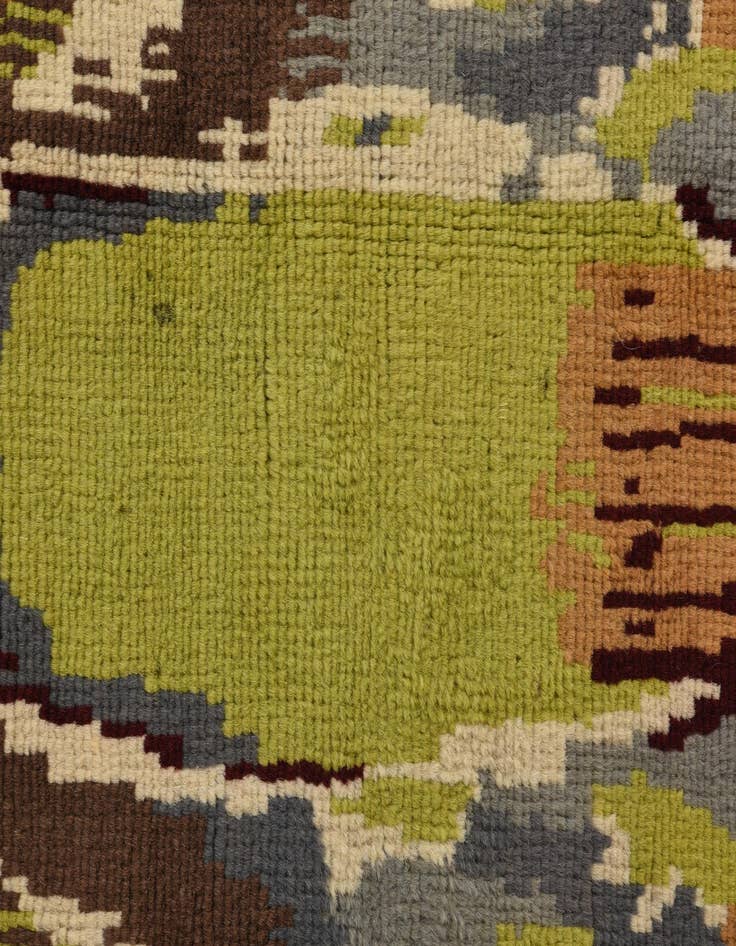 Detail image of  2' 10 x 5' 1  Hand Knotted Modern Ziegler Rug