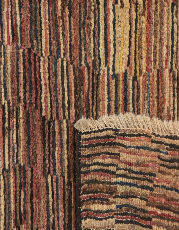 Detail image of  3' 3 x 4' 5  Hand Knotted Modern Ziegler Rug
