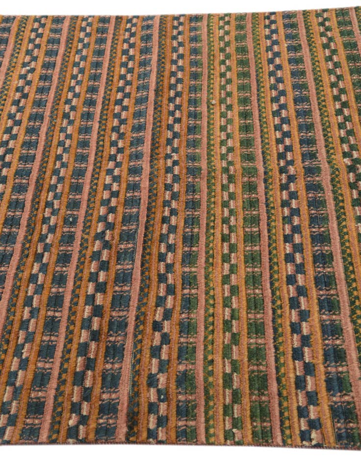 Detail image of  4' 6 x 6' 7  Hand Knotted Modern Ziegler Rug