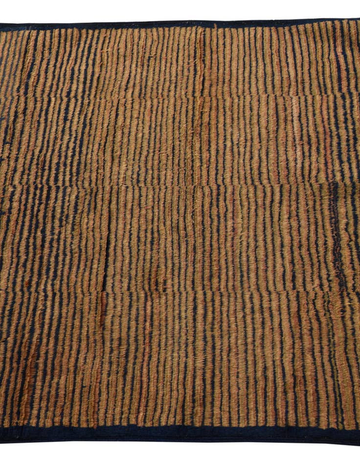 Detail image of  3' 2 x 4' 10  Hand Knotted Modern Ziegler Rug