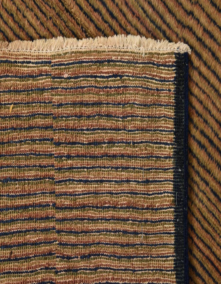 Detail image of  3' 2 x 4' 10  Hand Knotted Modern Ziegler Rug