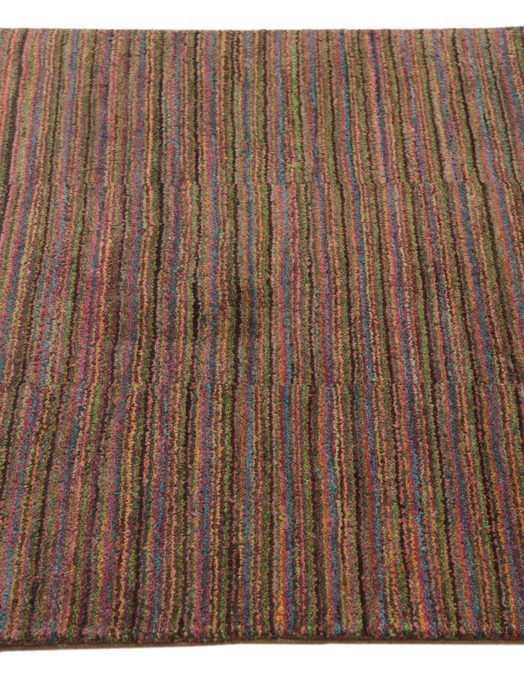 Detail image of  3' 1 x 5' 3  Hand Knotted Modern Ziegler Rug