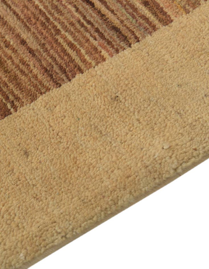 Detail image of  3' 1 x 5' 1  Hand Knotted Modern Ziegler Rug