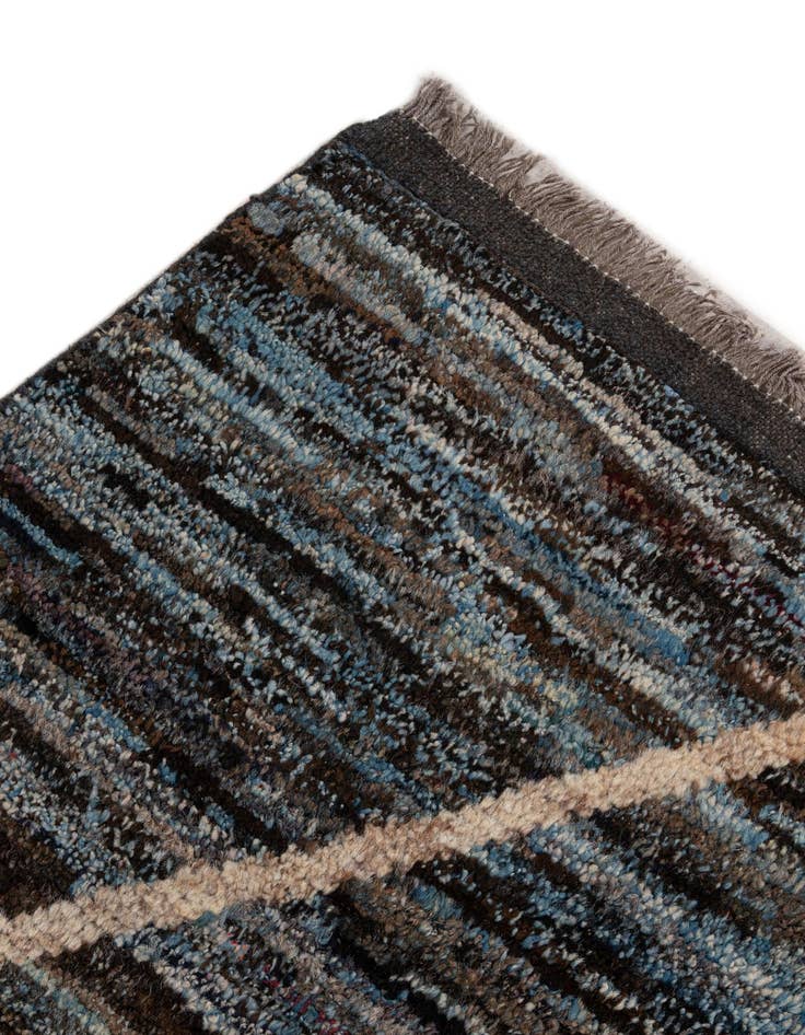 Detail image of  6' 11 x 9' 7  Hand Knotted Moroccan Wool Rug