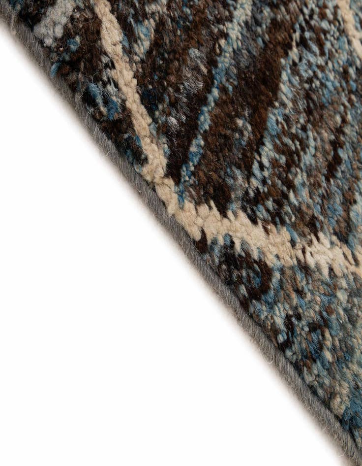 Detail image of  8' 1 x 9' 5  Hand Knotted Moroccan Wool Rug