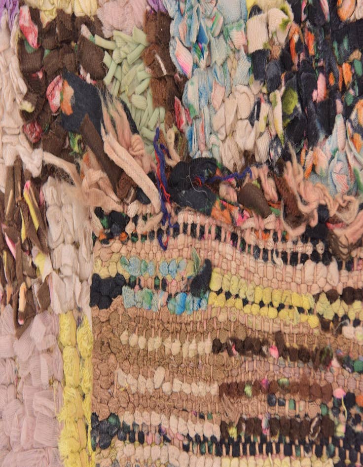 Detail image of  4' 9 x 6' 2  Hand Knotted Moroccan Rug