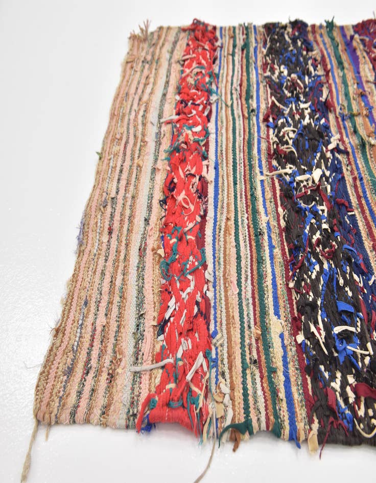 Detail image of  3' 5 x 5'  Hand Knotted Moroccan Rug