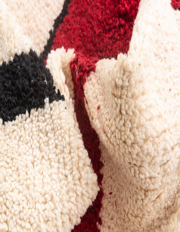 Detail image of  5' x 7' 8  Hand Knotted Moroccan Wool Rug