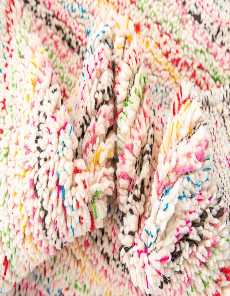 Detail image of  4' 8 x 7' 10  Hand Knotted Moroccan Wool Rug