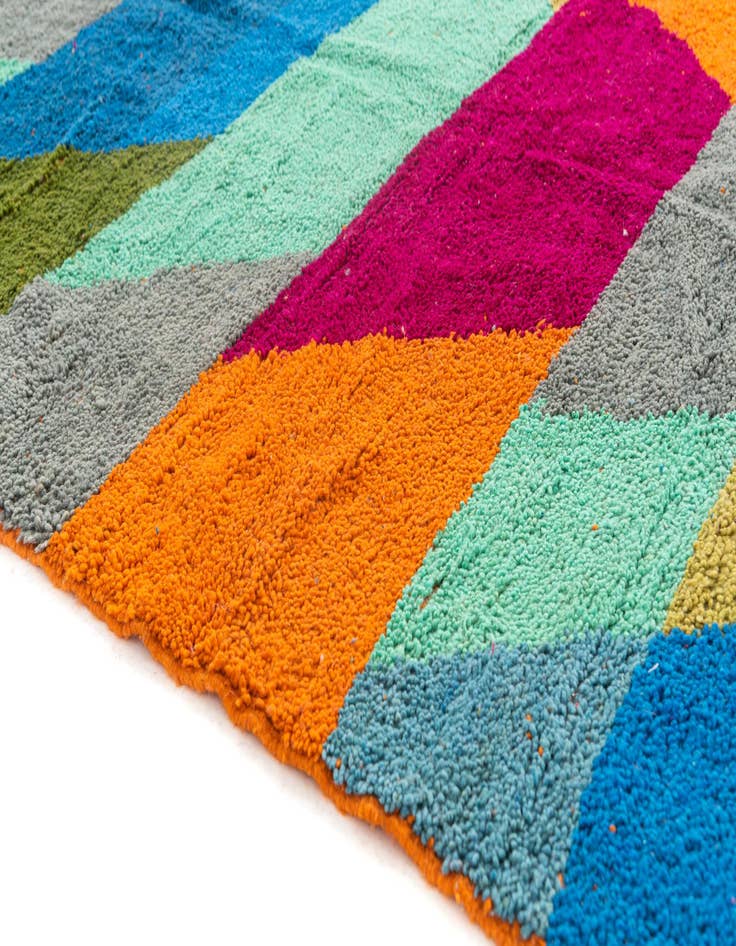 Detail image of  5' 5 x 7' 10  Hand Knotted Moroccan Wool Rug