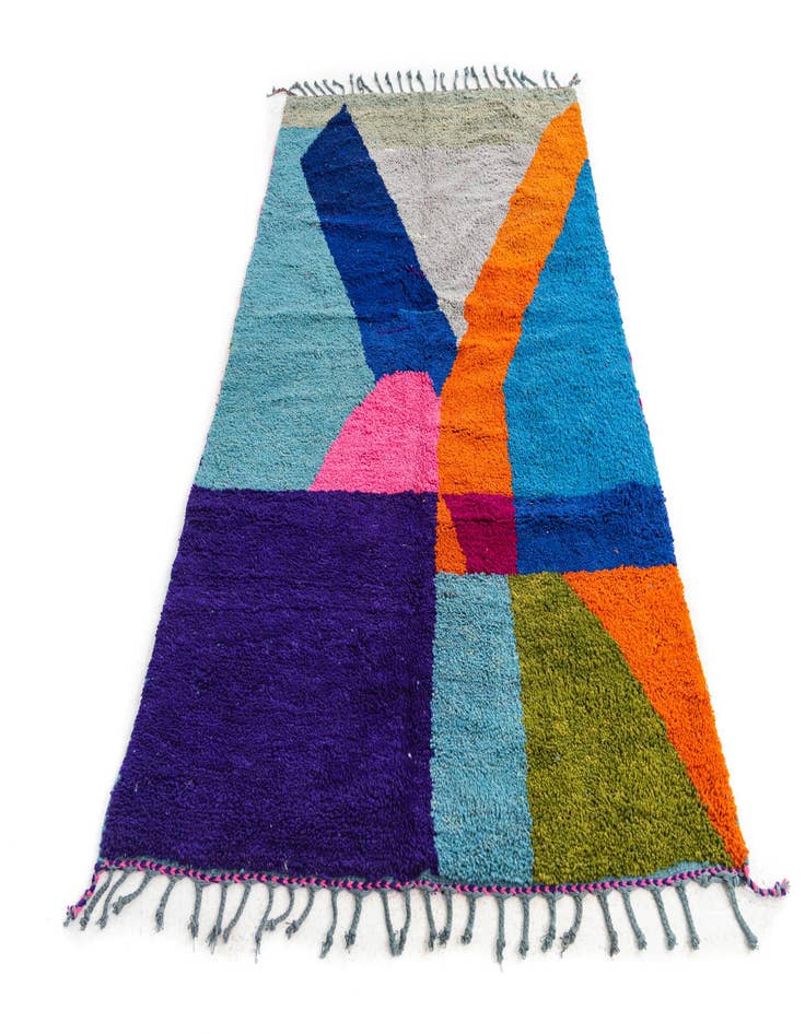 Detail image of  4' 10 x 8'  Hand Knotted Moroccan Wool Rug