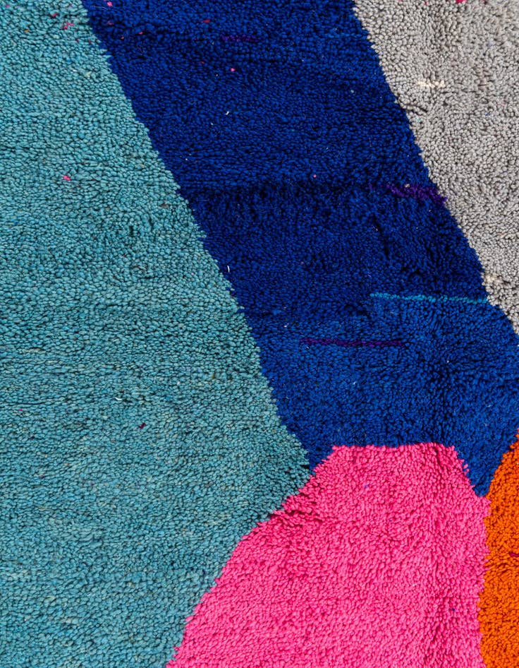 Detail image of  4' 10 x 8'  Hand Knotted Moroccan Wool Rug