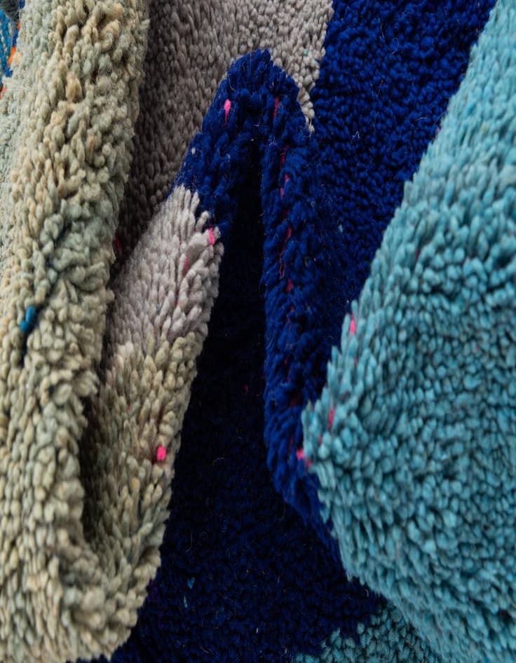 Detail image of  4' 10 x 8'  Hand Knotted Moroccan Wool Rug