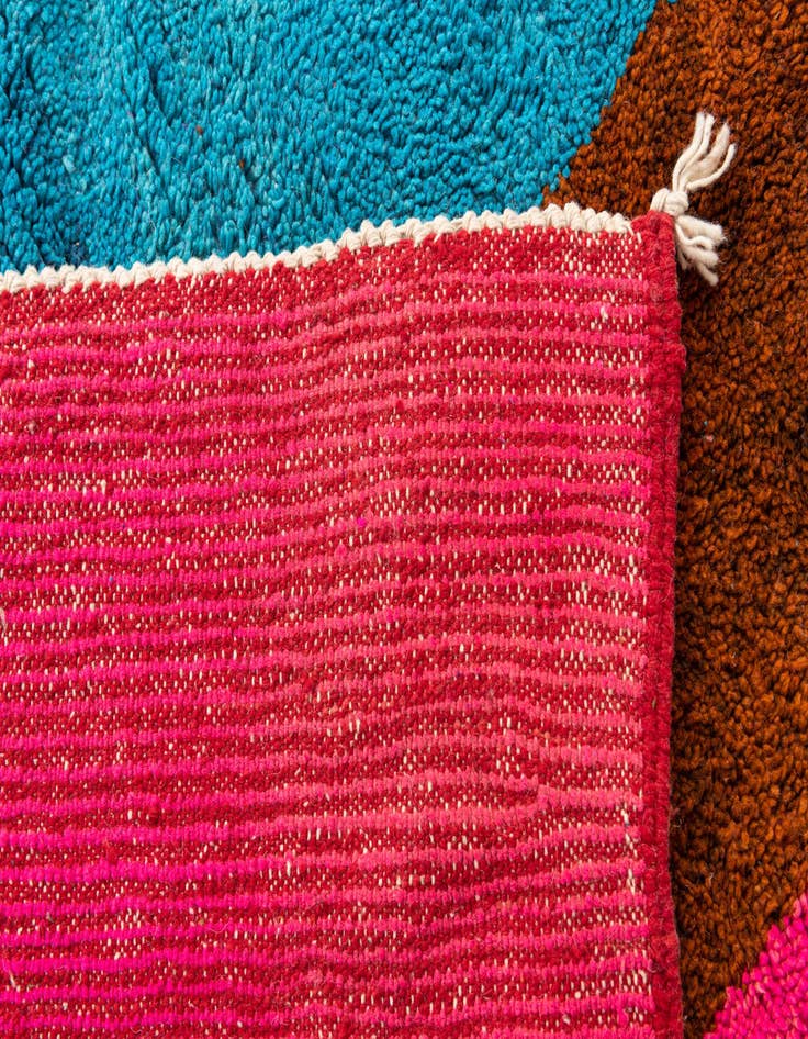 Detail image of  5' 2 x 7' 8  Hand Knotted Moroccan Wool Rug