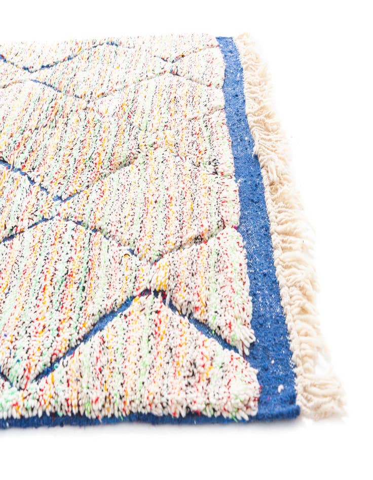 Detail image of  4' 9 x 8' 8  Hand Knotted Moroccan Wool Rug