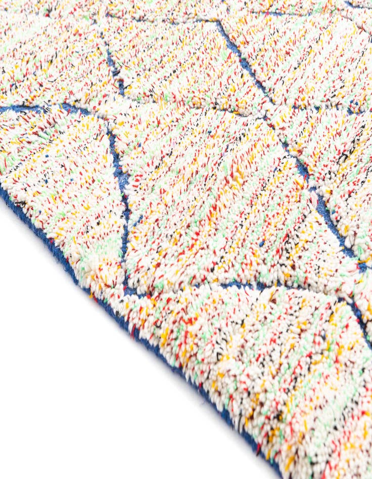 Detail image of  4' 9 x 8' 8  Hand Knotted Moroccan Wool Rug