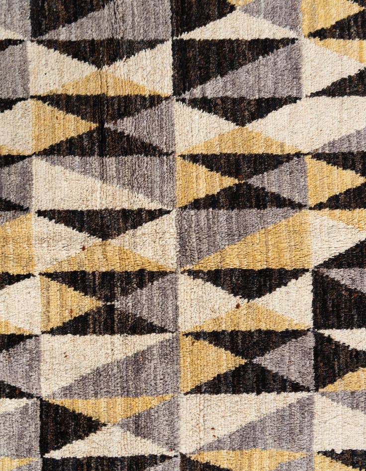 Detail image of  5' x 7' 8  Hand Knotted Moroccan Wool Rug
