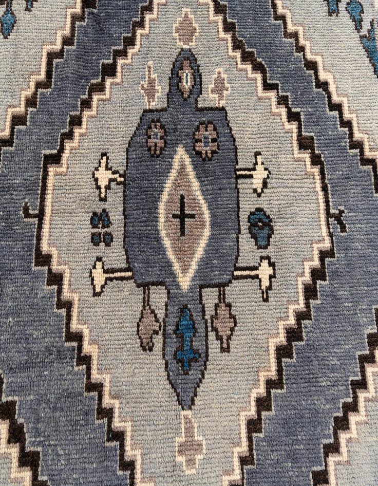 Detail image of  8' x 10' 5  Hand Knotted Moroccan Wool Rug