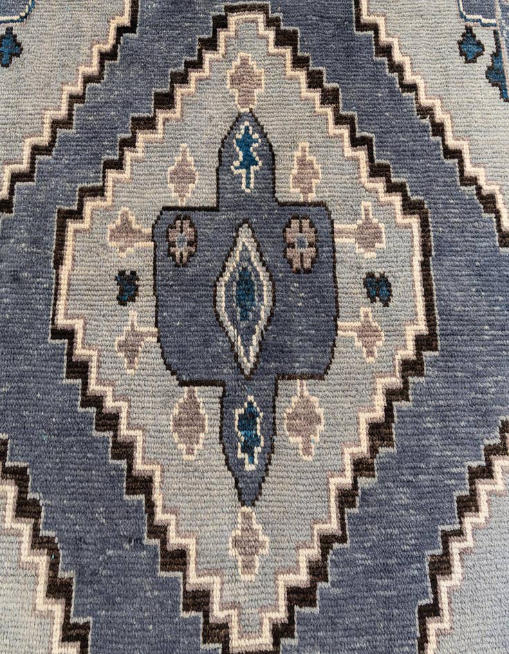 Detail image of  8' x 10' 5  Hand Knotted Moroccan Wool Rug