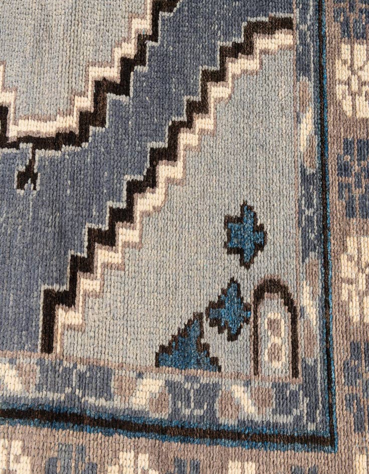 Detail image of  8' x 10' 5  Hand Knotted Moroccan Wool Rug