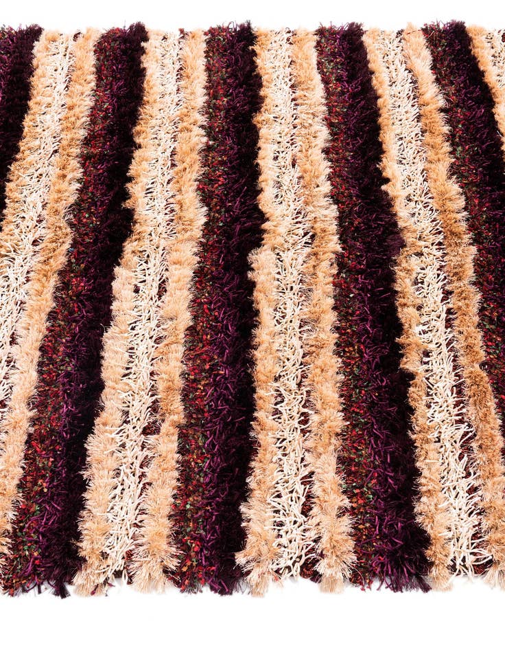 Detail image of  5' x 6' 10 Multi-Tone Shag Rug