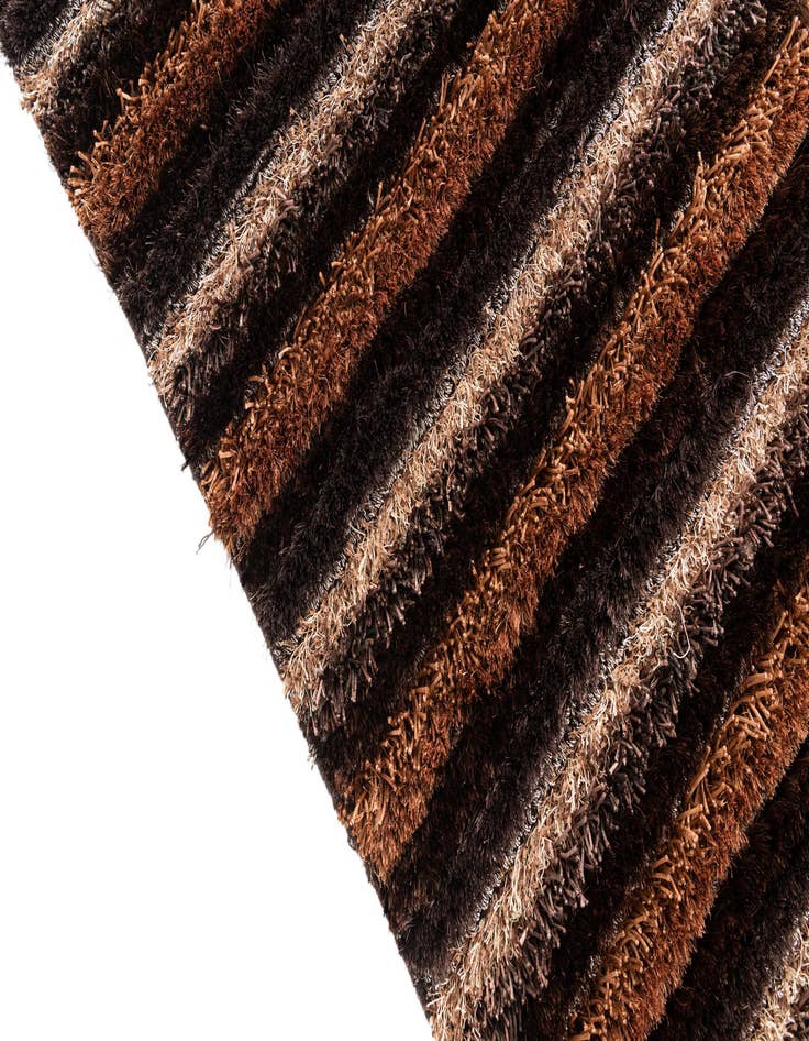 Detail image of  5' x 6' 8  Hand Knotted Multi-Tone Shag Rug