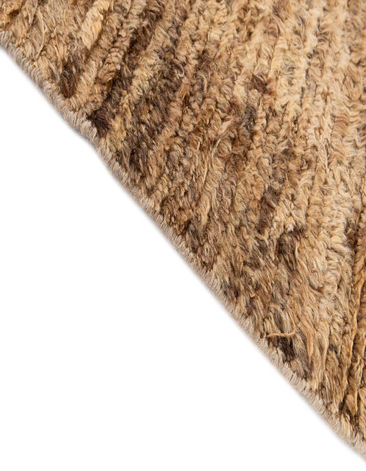 Detail image of  4' 1 x 6' 4  Hand Knotted Multi-Tone Shag Wool Rug