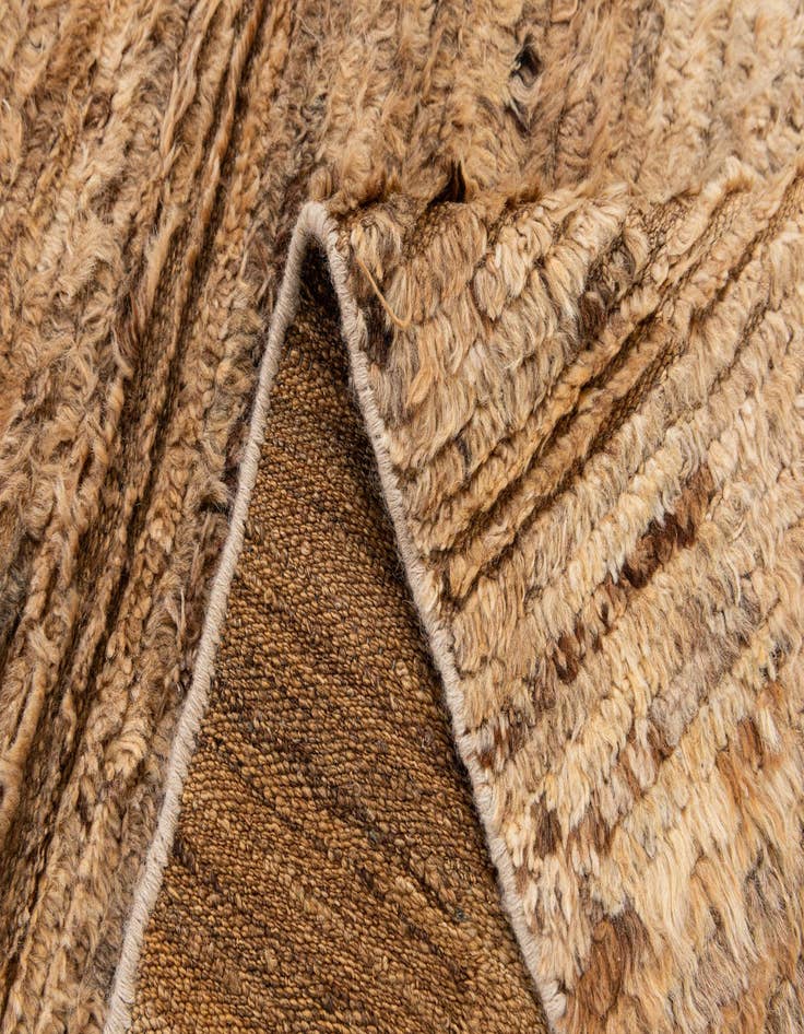 Detail image of  4' 1 x 6' 4  Hand Knotted Multi-Tone Shag Wool Rug