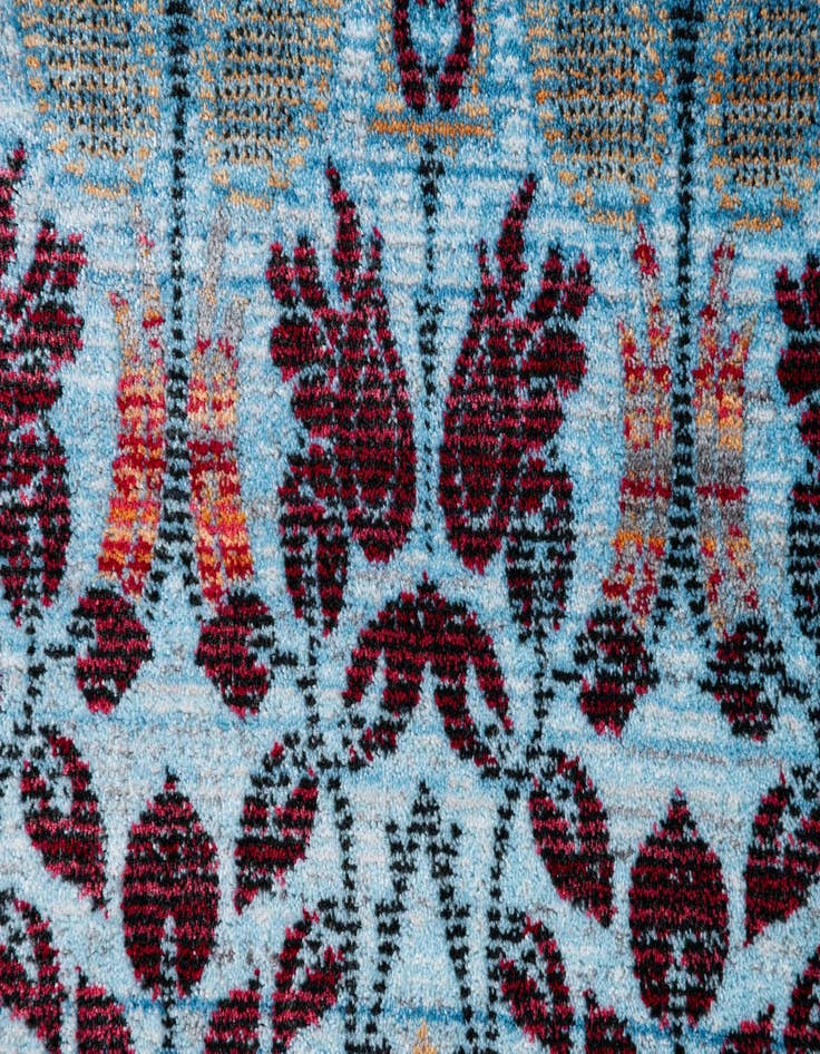 Detail image of  5' 8 x 7' 9 Newport Rug