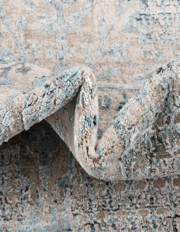 Detail image of  5' 3 x 8' Noble Rug